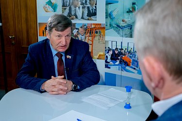Смотрите первый выпуск «Битвы взглядов»